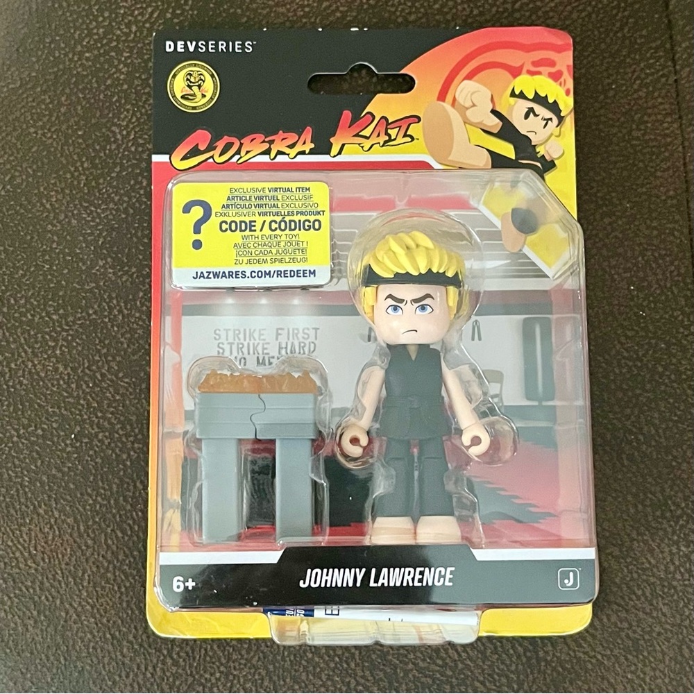 Roblox Devseries Cobra Kai Johnny Lawrence Figure